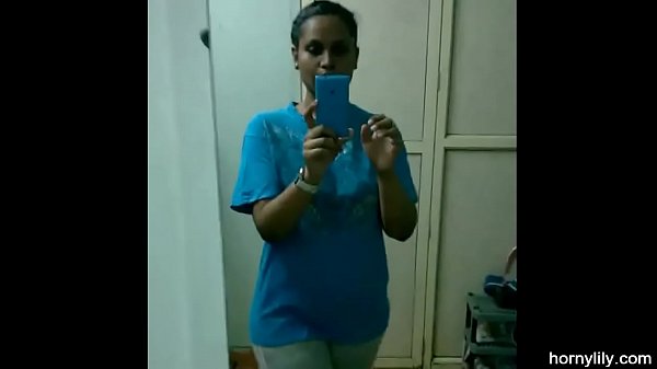 Tamil Aunty Dress Change